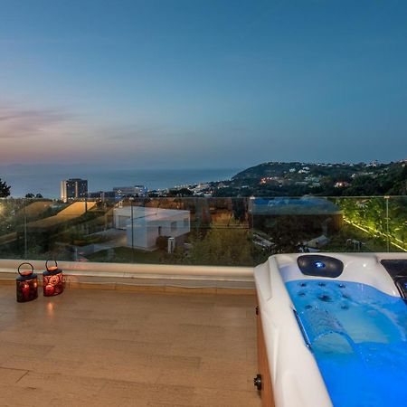 شقة Flyviewflatsgold Privatehottub With Seaview إكْسِيا المظهر الخارجي الصورة