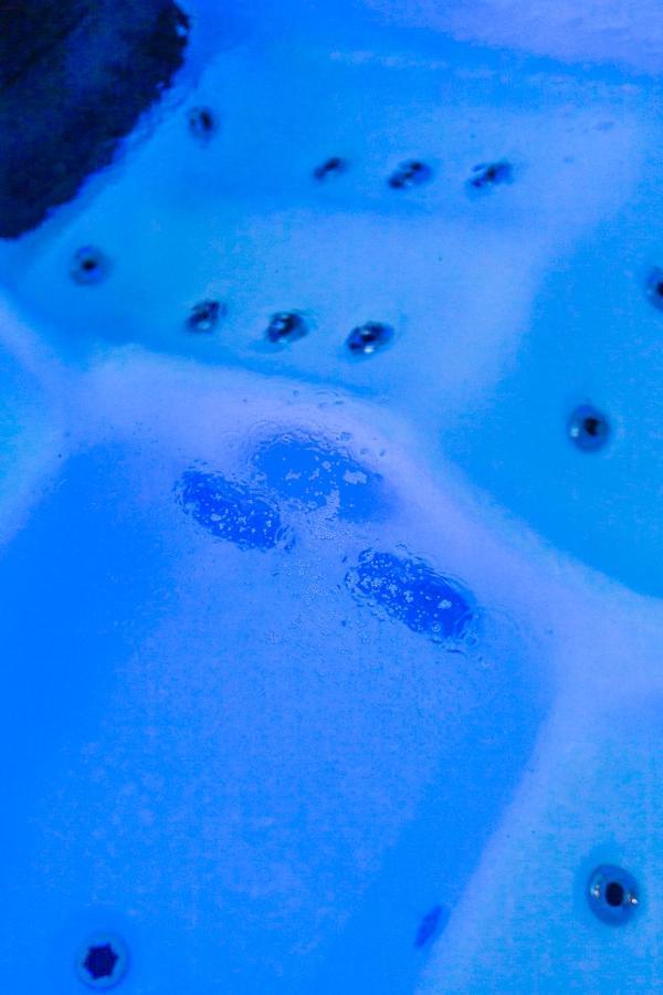 شقة Flyviewflatsgold Privatehottub With Seaview إكْسِيا المظهر الخارجي الصورة